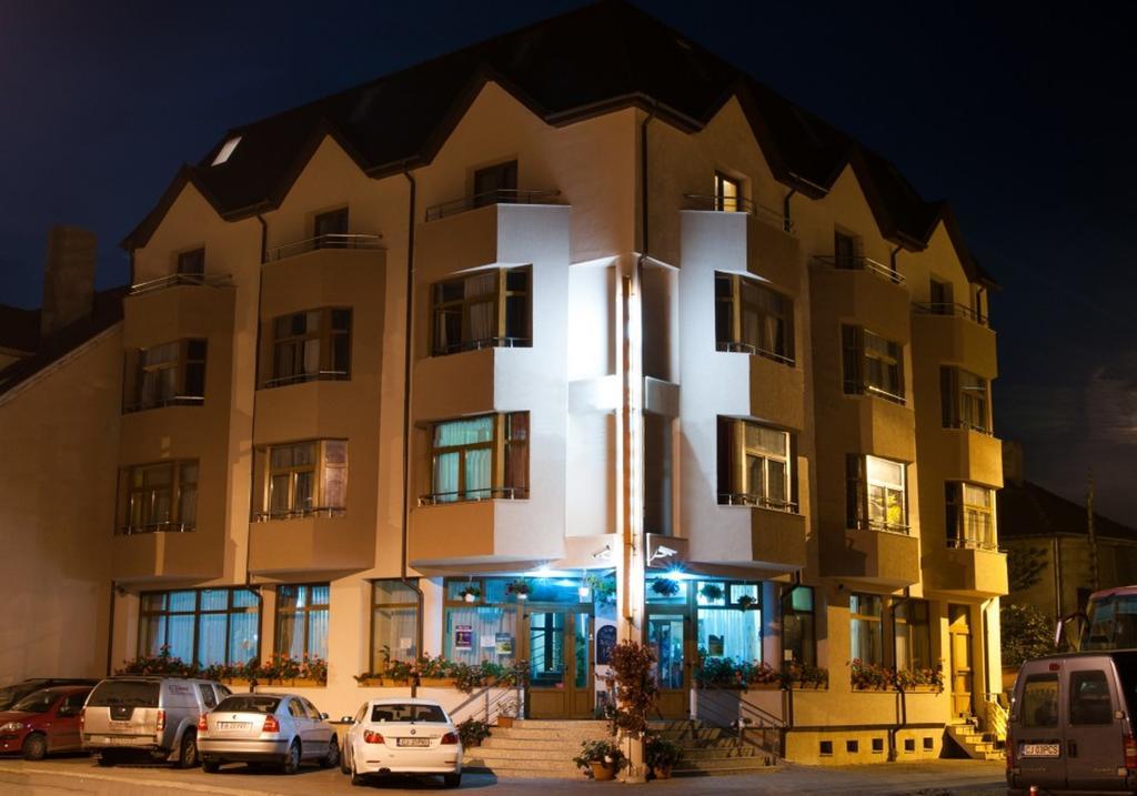 Hotel Cristal Cluj-Napoca Exterior foto